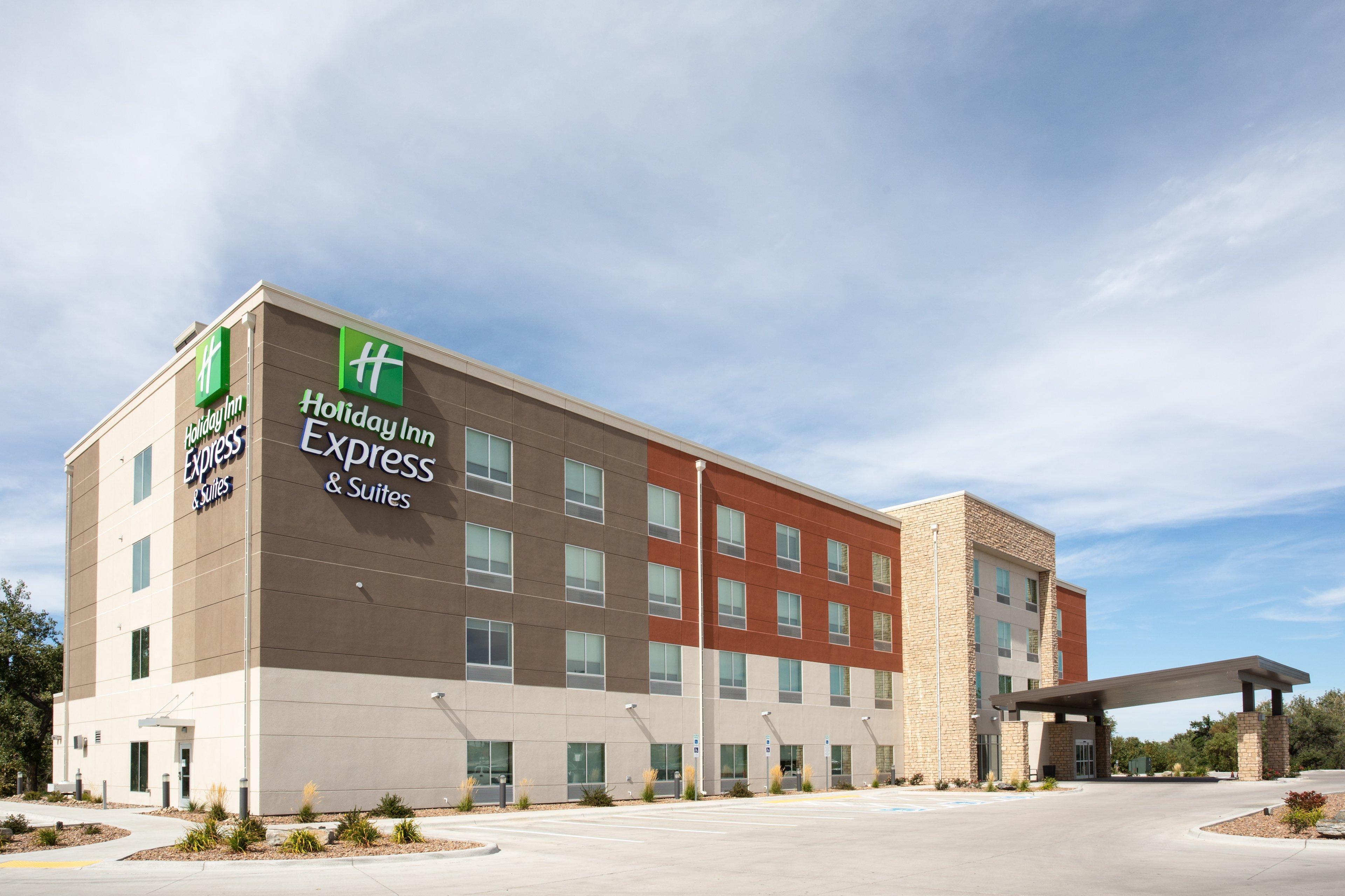 Express & - By Ihg Sterling