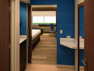 Holiday Express & - By Ihg